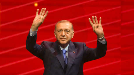 ‘De poder a poder’: Turquía acude dividida a las urnas para aupar a Erdogan o a su máximo rival en una reñida segunda vuelta
