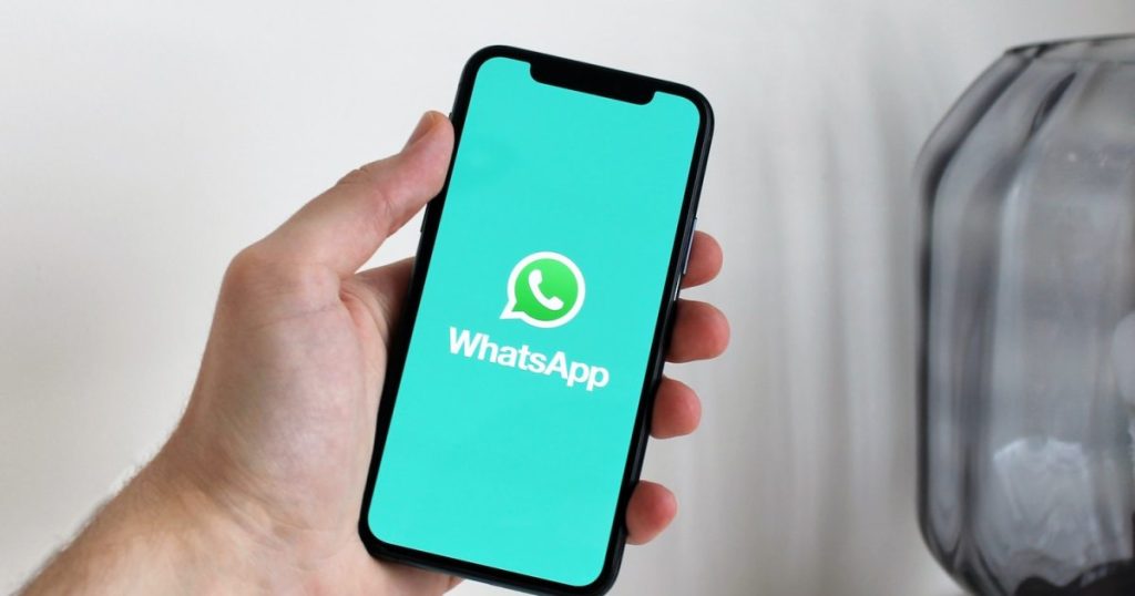 WhatsApp prueba una función de Instagram para facilitar los mensajes